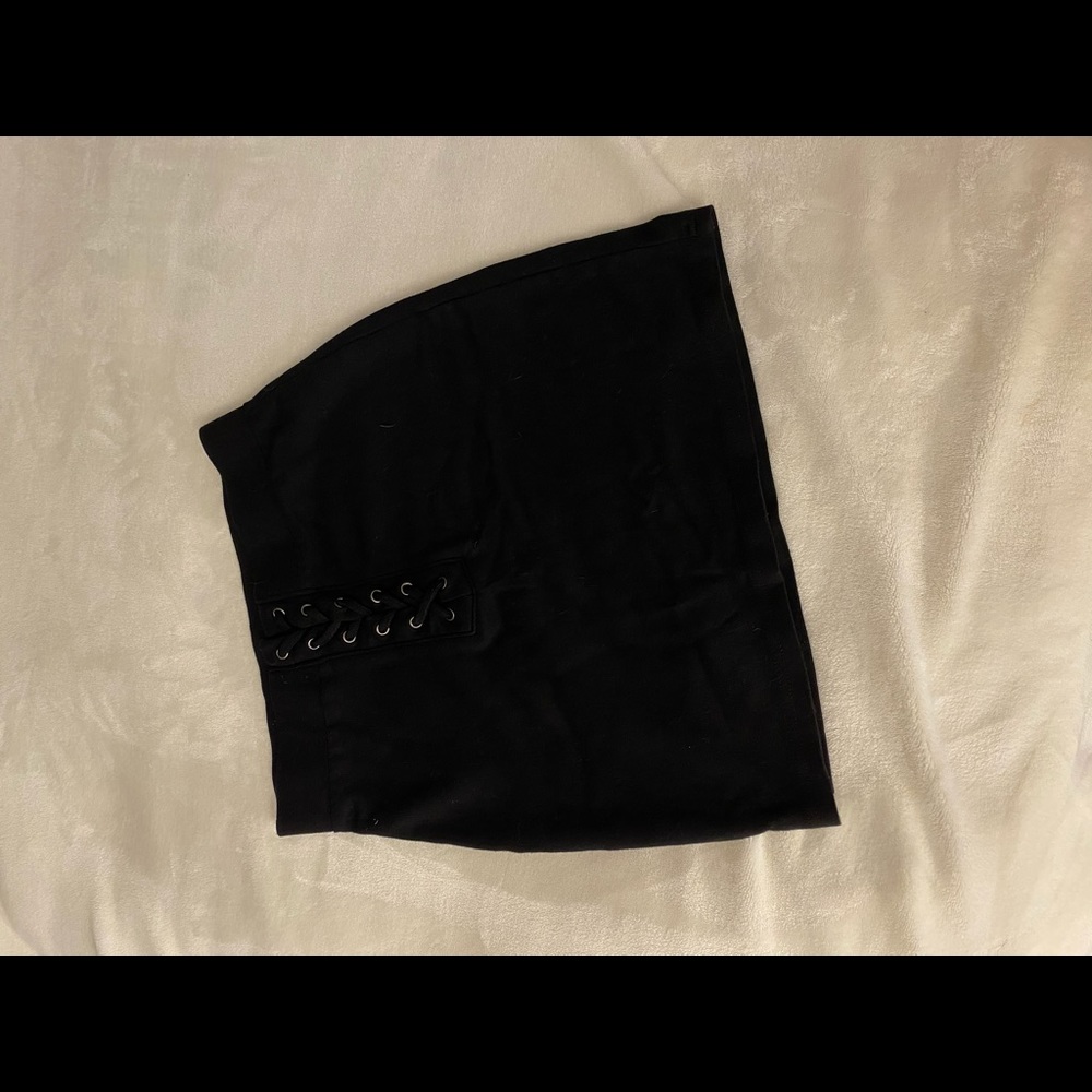 Black skirt